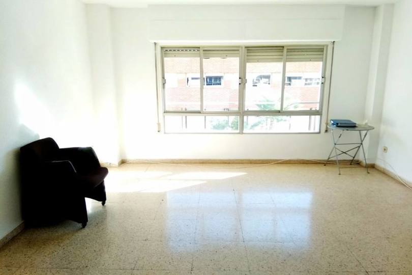 Elche,Alicante,España,3 Bedrooms Bedrooms,1 BañoBathrooms,Pisos,12320