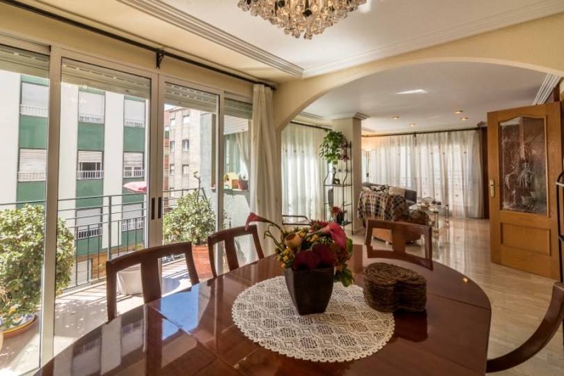 Elche,Alicante,España,3 Bedrooms Bedrooms,2 BathroomsBathrooms,Pisos,12323