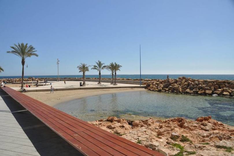 Torrevieja,Alicante,España,4 Bedrooms Bedrooms,2 BathroomsBathrooms,Pisos,12348