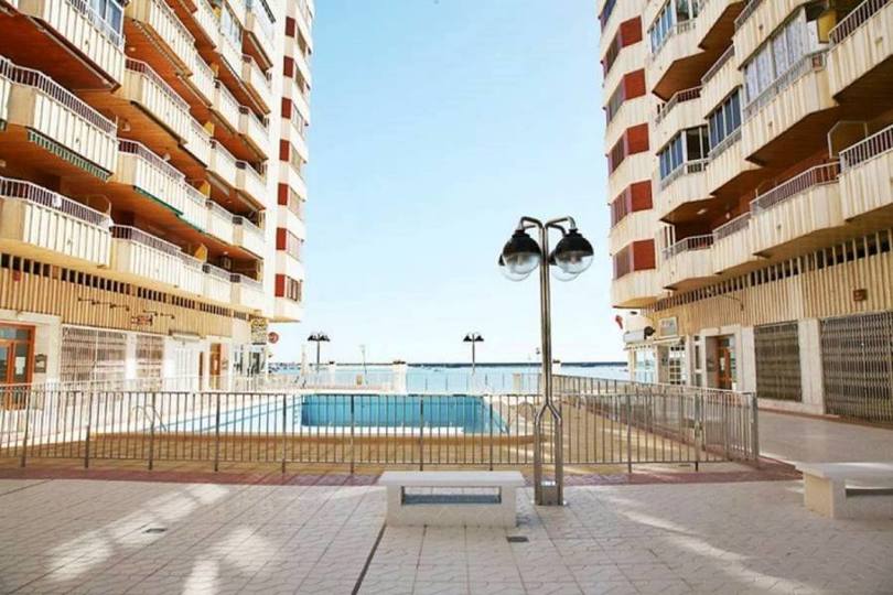 Torrevieja,Alicante,España,3 Bedrooms Bedrooms,2 BathroomsBathrooms,Pisos,12374