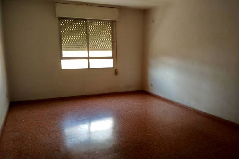Villena,Alicante,España,4 Bedrooms Bedrooms,1 BañoBathrooms,Pisos,12437