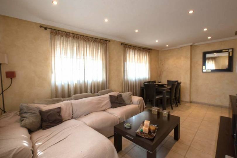 Santa Pola,Alicante,España,3 Bedrooms Bedrooms,2 BathroomsBathrooms,Pisos,12478