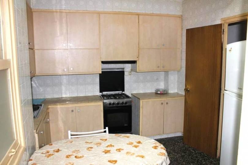 Elche,Alicante,España,4 Bedrooms Bedrooms,1 BañoBathrooms,Pisos,12482