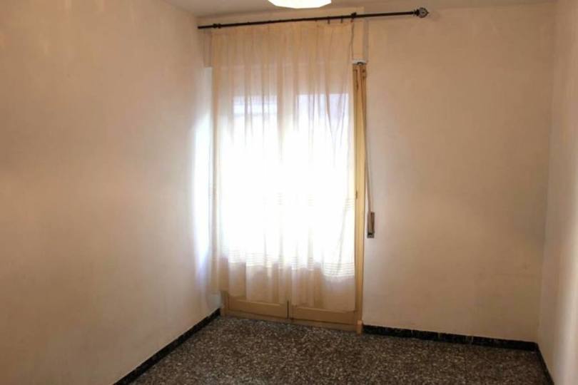 Elche,Alicante,España,4 Bedrooms Bedrooms,1 BañoBathrooms,Pisos,12482