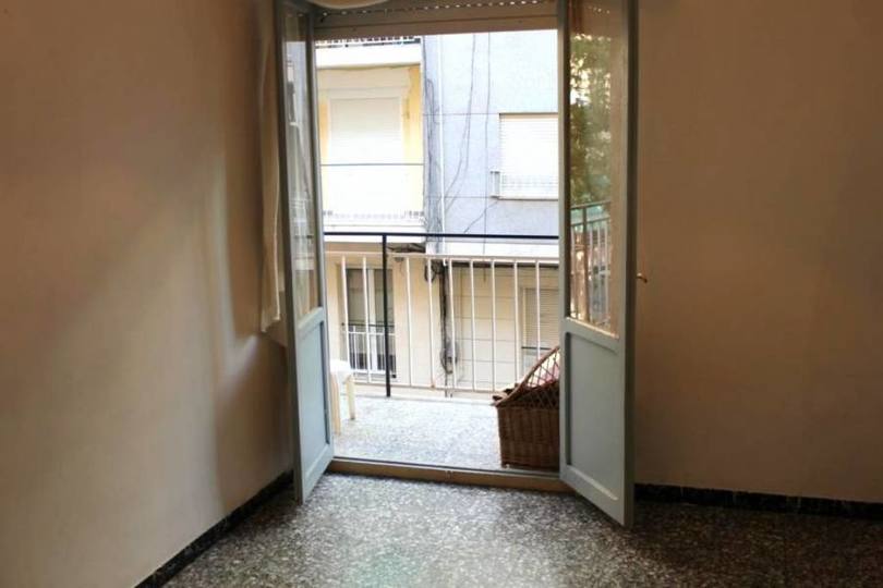 Elche,Alicante,España,4 Bedrooms Bedrooms,1 BañoBathrooms,Pisos,12482