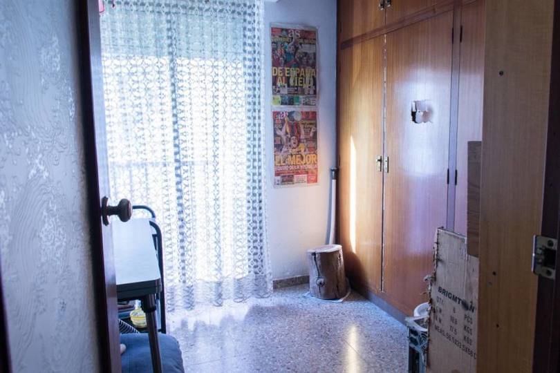 Alicante,Alicante,España,3 Bedrooms Bedrooms,1 BañoBathrooms,Pisos,12487