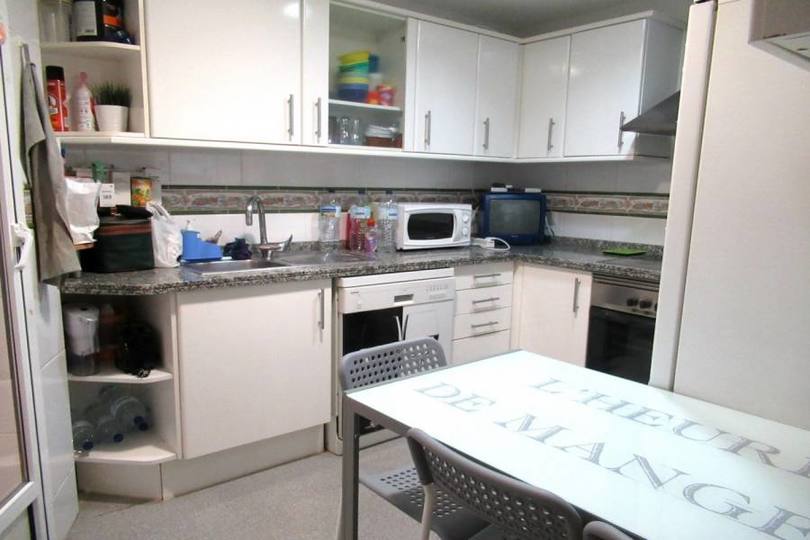 Alicante,Alicante,España,3 Bedrooms Bedrooms,2 BathroomsBathrooms,Pisos,12488