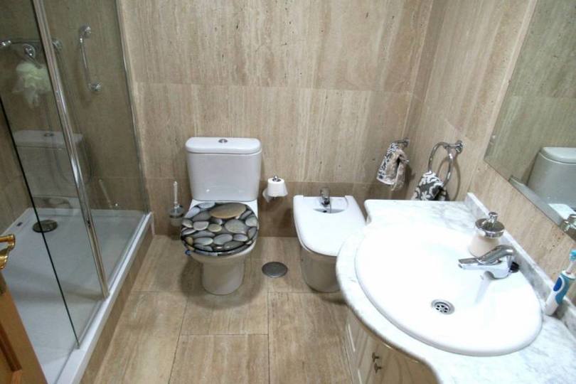 Alicante,Alicante,España,3 Bedrooms Bedrooms,2 BathroomsBathrooms,Pisos,12488