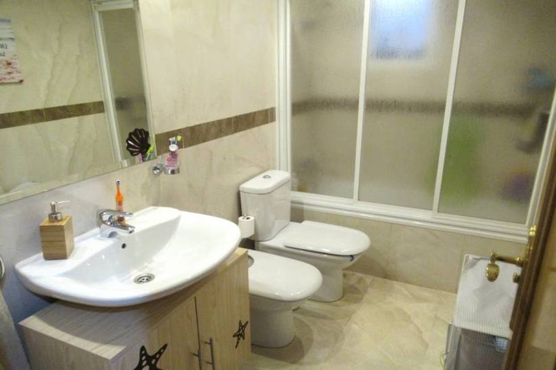Alicante,Alicante,España,3 Bedrooms Bedrooms,2 BathroomsBathrooms,Pisos,12488