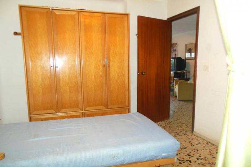 Alicante,Alicante,España,6 Bedrooms Bedrooms,2 BathroomsBathrooms,Pisos,12489