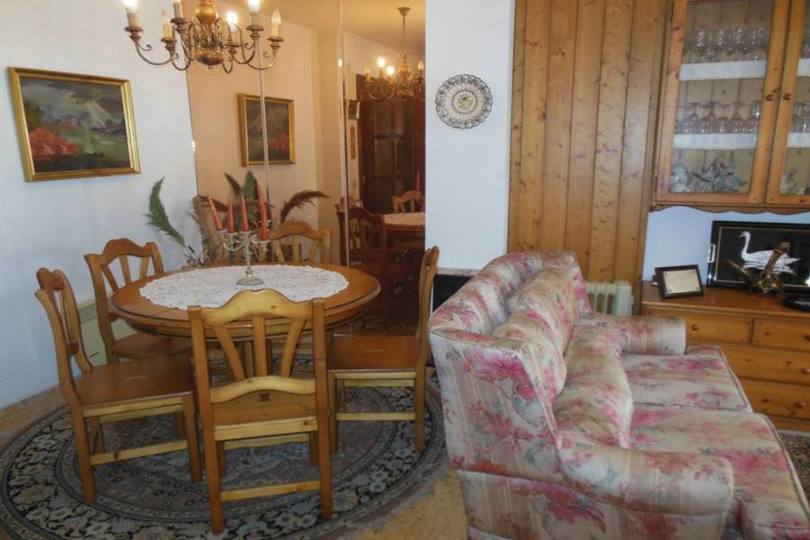 Alicante,Alicante,España,4 Bedrooms Bedrooms,2 BathroomsBathrooms,Pisos,12494