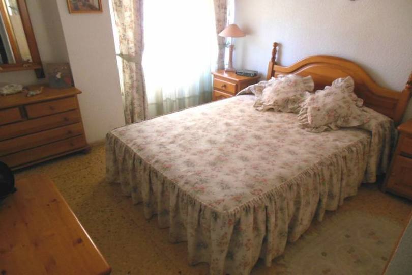 Alicante,Alicante,España,4 Bedrooms Bedrooms,2 BathroomsBathrooms,Pisos,12494