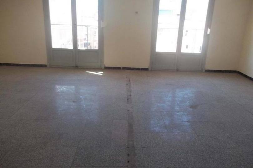 Elche,Alicante,España,3 Bedrooms Bedrooms,1 BañoBathrooms,Pisos,12510