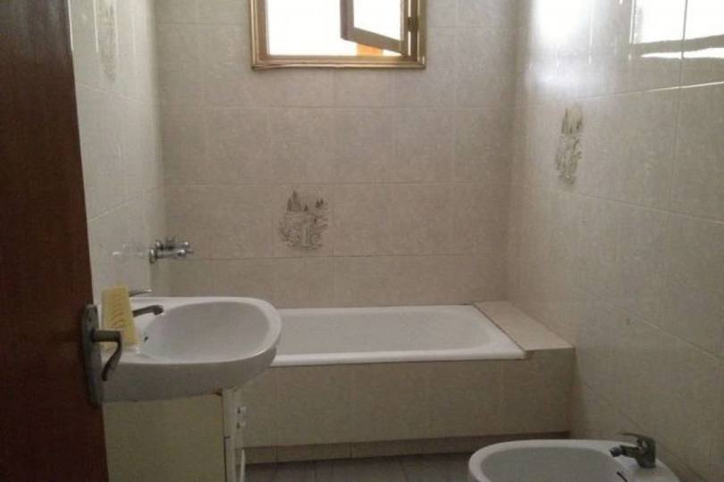 Elche,Alicante,España,3 Bedrooms Bedrooms,1 BañoBathrooms,Pisos,12510