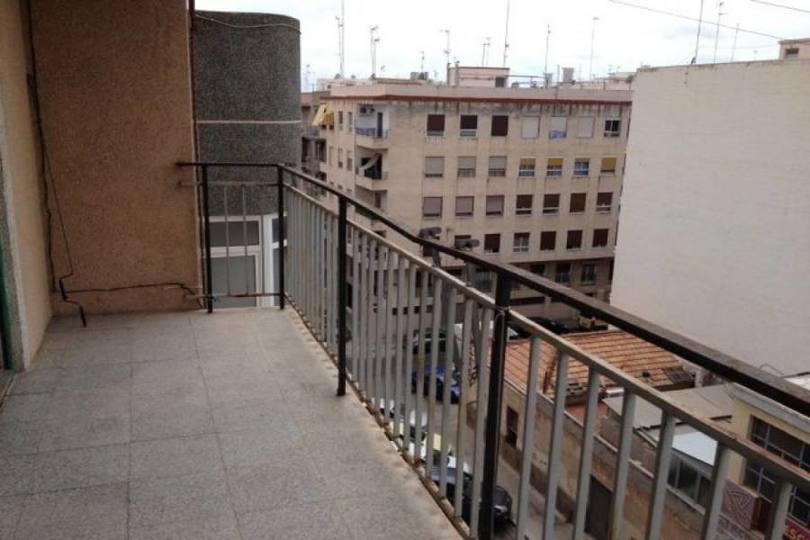 Elche,Alicante,España,3 Bedrooms Bedrooms,1 BañoBathrooms,Pisos,12510