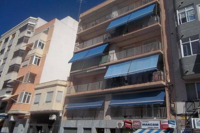 Elche,Alicante,España,3 Bedrooms Bedrooms,1 BañoBathrooms,Pisos,12510