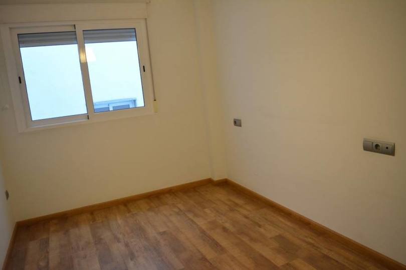 Elche,Alicante,España,3 Bedrooms Bedrooms,2 BathroomsBathrooms,Pisos,12512
