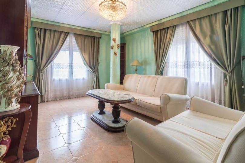 Elche,Alicante,España,4 Bedrooms Bedrooms,1 BañoBathrooms,Pisos,12524