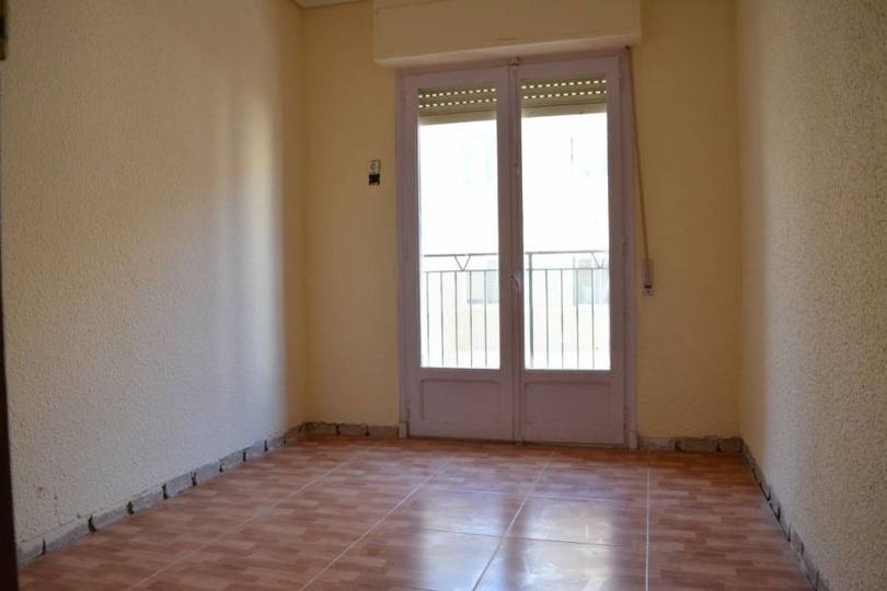 Elche,Alicante,España,4 Bedrooms Bedrooms,1 BañoBathrooms,Pisos,12534