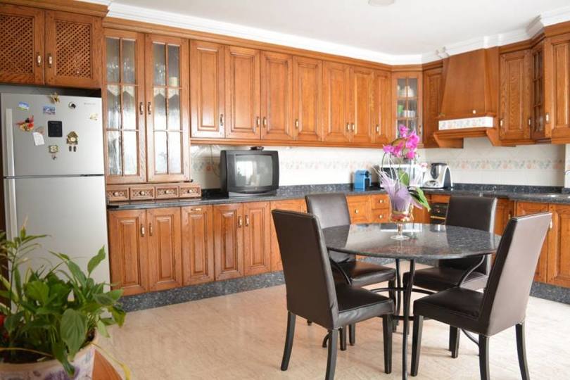 Elche,Alicante,España,4 Bedrooms Bedrooms,3 BathroomsBathrooms,Pisos,12535
