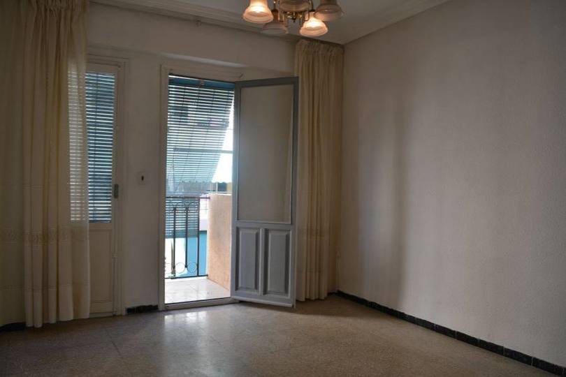 Elche,Alicante,España,3 Bedrooms Bedrooms,1 BañoBathrooms,Pisos,12544