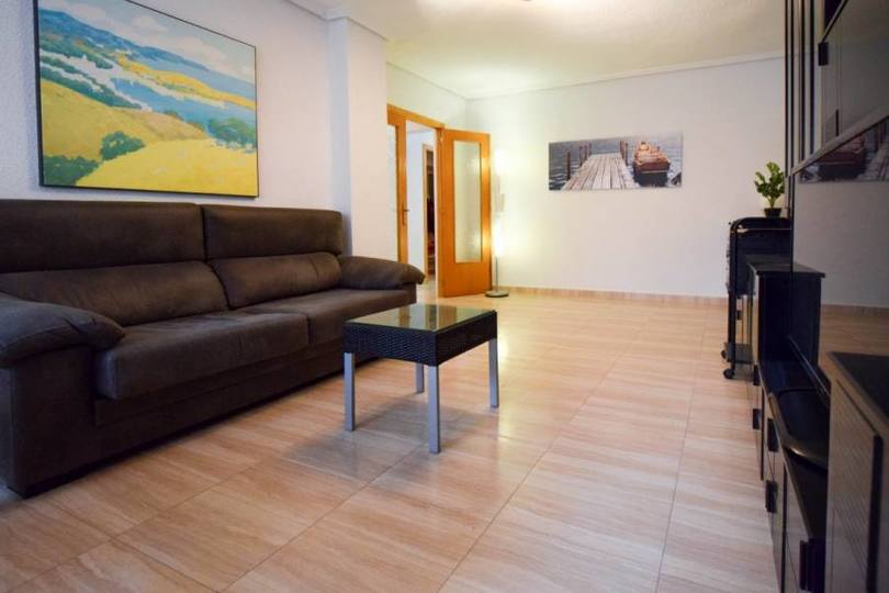 Elche,Alicante,España,4 Bedrooms Bedrooms,1 BañoBathrooms,Pisos,12567