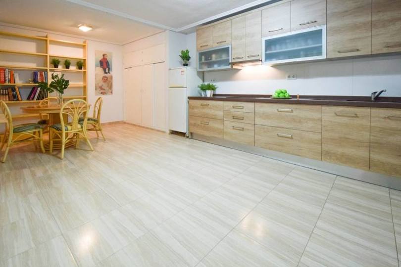 Elche,Alicante,España,4 Bedrooms Bedrooms,1 BañoBathrooms,Pisos,12567