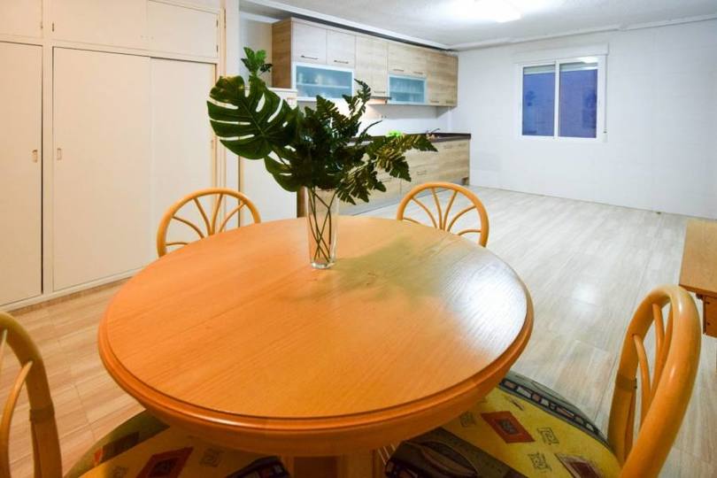 Elche,Alicante,España,4 Bedrooms Bedrooms,1 BañoBathrooms,Pisos,12567