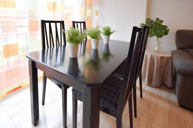 Elche,Alicante,España,4 Bedrooms Bedrooms,1 BañoBathrooms,Pisos,12567