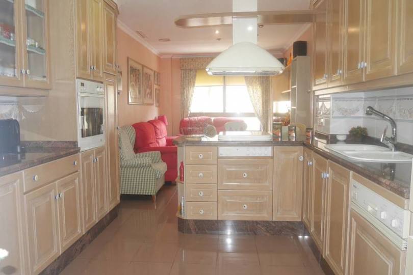 Elche,Alicante,España,4 Bedrooms Bedrooms,2 BathroomsBathrooms,Pisos,12575