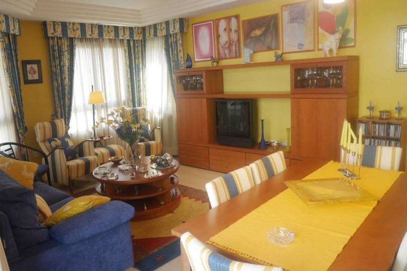 Elche,Alicante,España,4 Bedrooms Bedrooms,2 BathroomsBathrooms,Pisos,12575