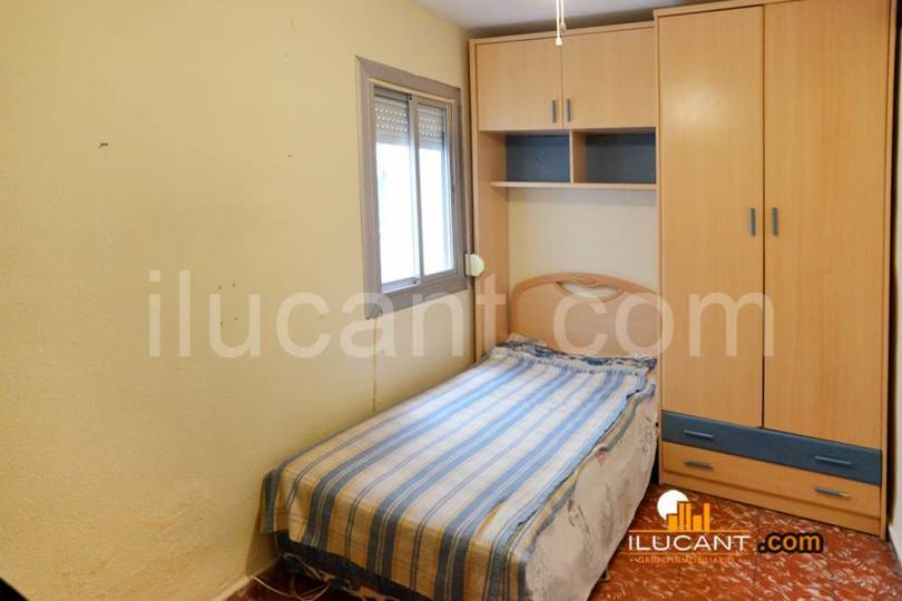 Alicante,Alicante,España,3 Bedrooms Bedrooms,1 BañoBathrooms,Pisos,12593