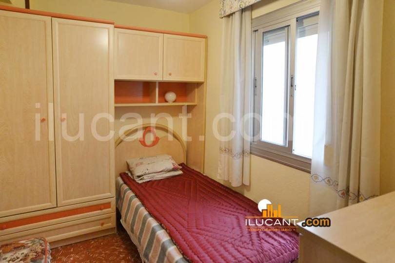 Alicante,Alicante,España,3 Bedrooms Bedrooms,1 BañoBathrooms,Pisos,12593