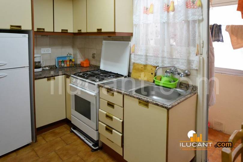 Alicante,Alicante,España,3 Bedrooms Bedrooms,1 BañoBathrooms,Pisos,12593