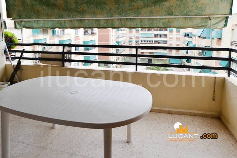 Alicante,Alicante,España,4 Bedrooms Bedrooms,2 BathroomsBathrooms,Pisos,12594