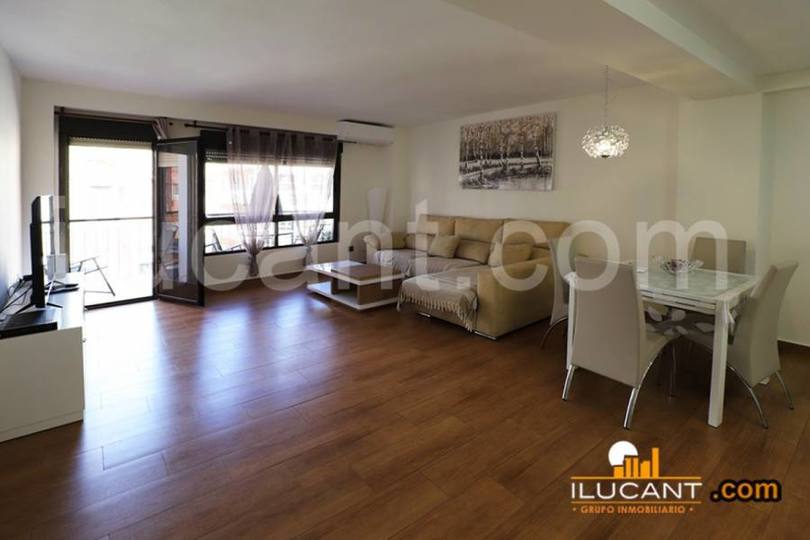 Alicante,Alicante,España,3 Bedrooms Bedrooms,2 BathroomsBathrooms,Pisos,12600