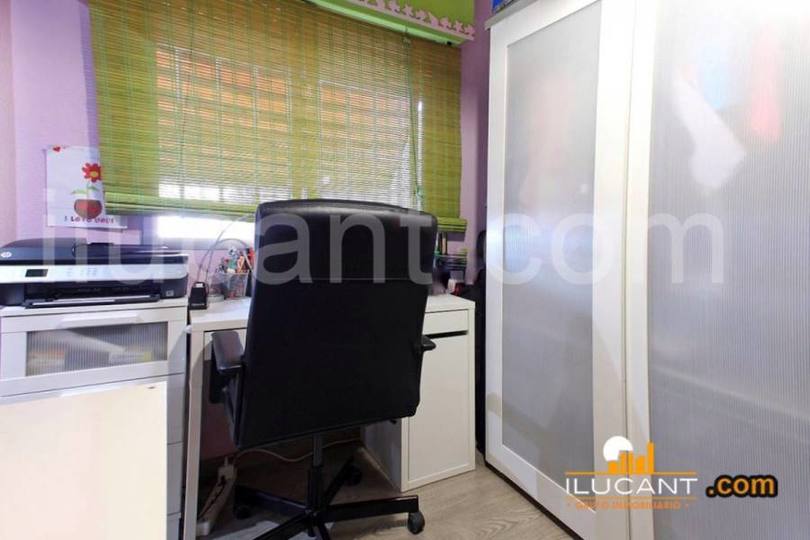 Alicante,Alicante,España,3 Bedrooms Bedrooms,2 BathroomsBathrooms,Pisos,12607
