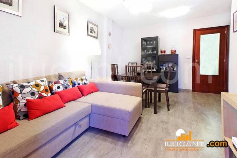 Alicante,Alicante,España,3 Bedrooms Bedrooms,2 BathroomsBathrooms,Pisos,12607
