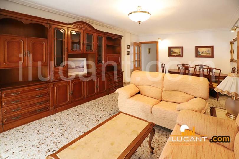 Alicante,Alicante,España,3 Bedrooms Bedrooms,2 BathroomsBathrooms,Pisos,12636