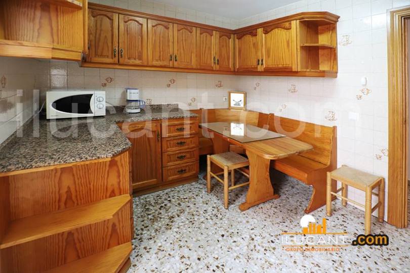 Alicante,Alicante,España,3 Bedrooms Bedrooms,2 BathroomsBathrooms,Pisos,12636