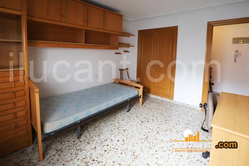 Alicante,Alicante,España,3 Bedrooms Bedrooms,2 BathroomsBathrooms,Pisos,12636