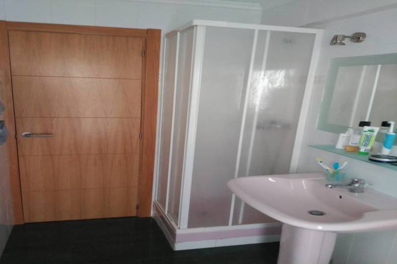 Alicante,Alicante,España,3 Bedrooms Bedrooms,2 BathroomsBathrooms,Pisos,12637