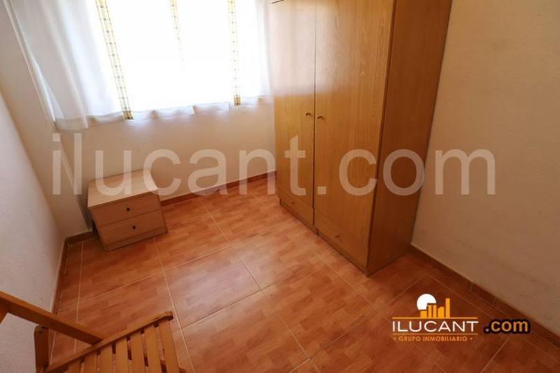 Alicante,Alicante,España,3 Bedrooms Bedrooms,1 BañoBathrooms,Pisos,12640