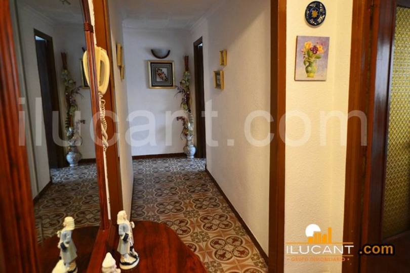 Alicante,Alicante,España,3 Bedrooms Bedrooms,1 BañoBathrooms,Pisos,12646