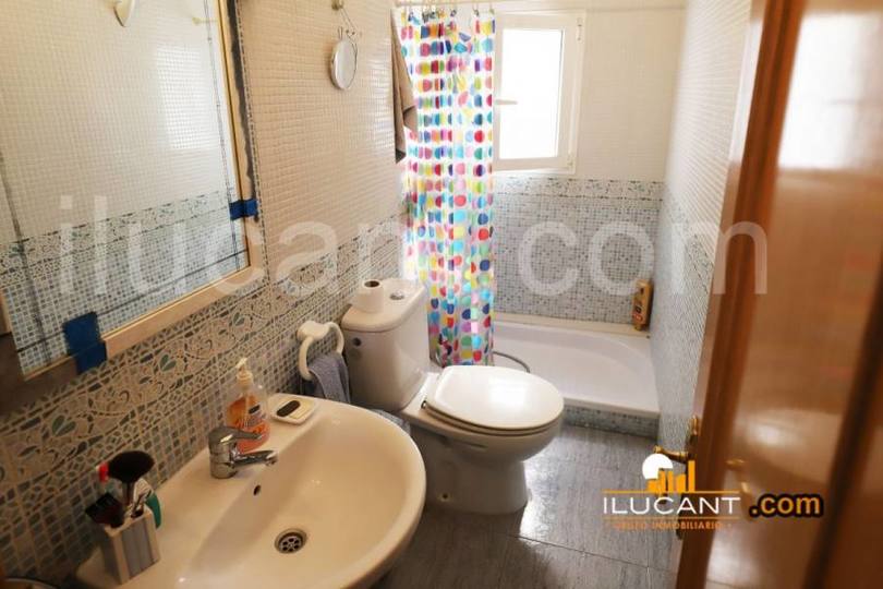 Alicante,Alicante,España,2 Bedrooms Bedrooms,1 BañoBathrooms,Pisos,12653