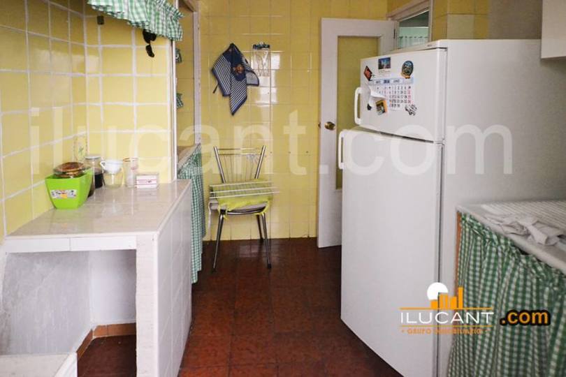 Alicante,Alicante,España,2 Bedrooms Bedrooms,1 BañoBathrooms,Pisos,12662