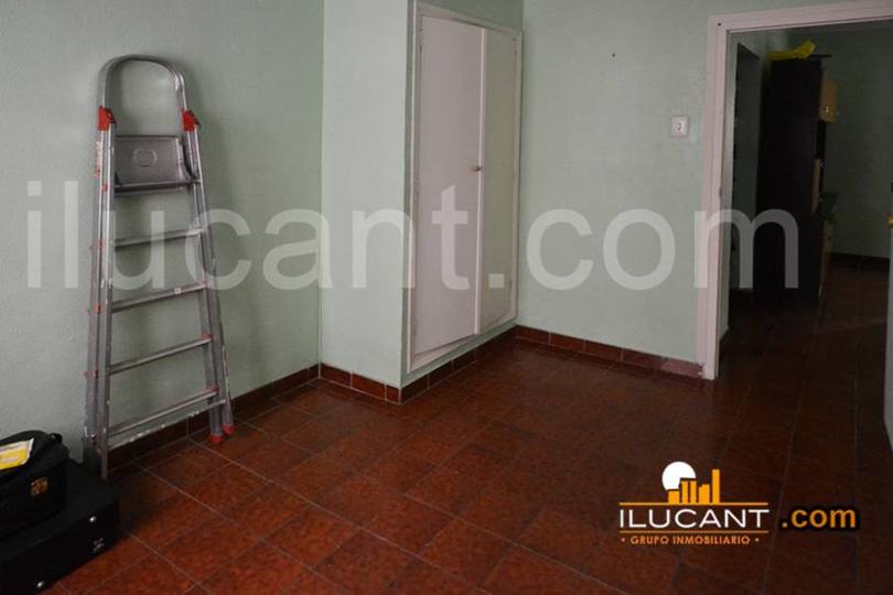 Alicante,Alicante,España,2 Bedrooms Bedrooms,1 BañoBathrooms,Pisos,12662