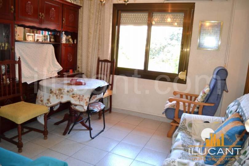 Alicante,Alicante,España,3 Bedrooms Bedrooms,1 BañoBathrooms,Pisos,12665