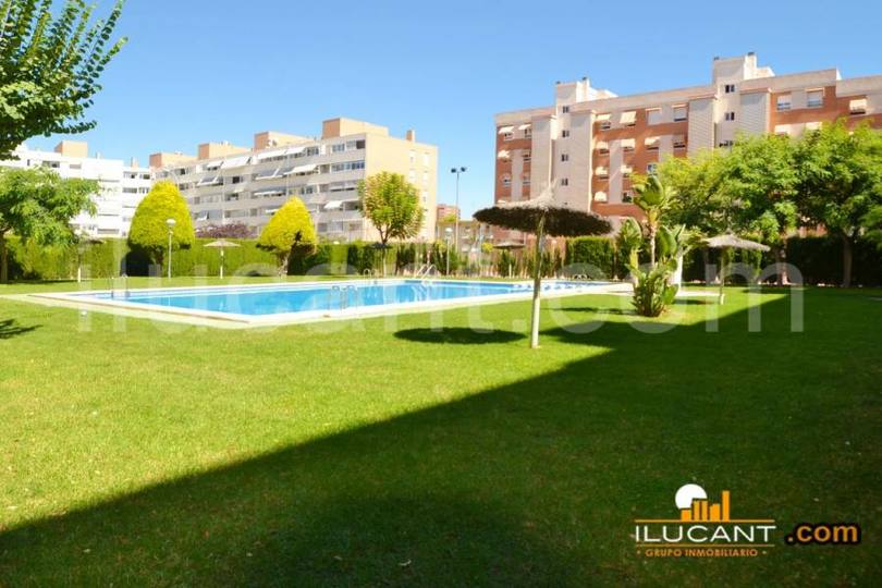 Alicante,Alicante,España,3 Bedrooms Bedrooms,2 BathroomsBathrooms,Pisos,12667