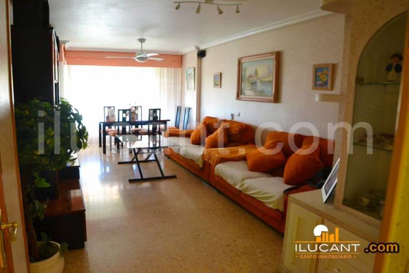 Alicante,Alicante,España,3 Bedrooms Bedrooms,2 BathroomsBathrooms,Pisos,12667